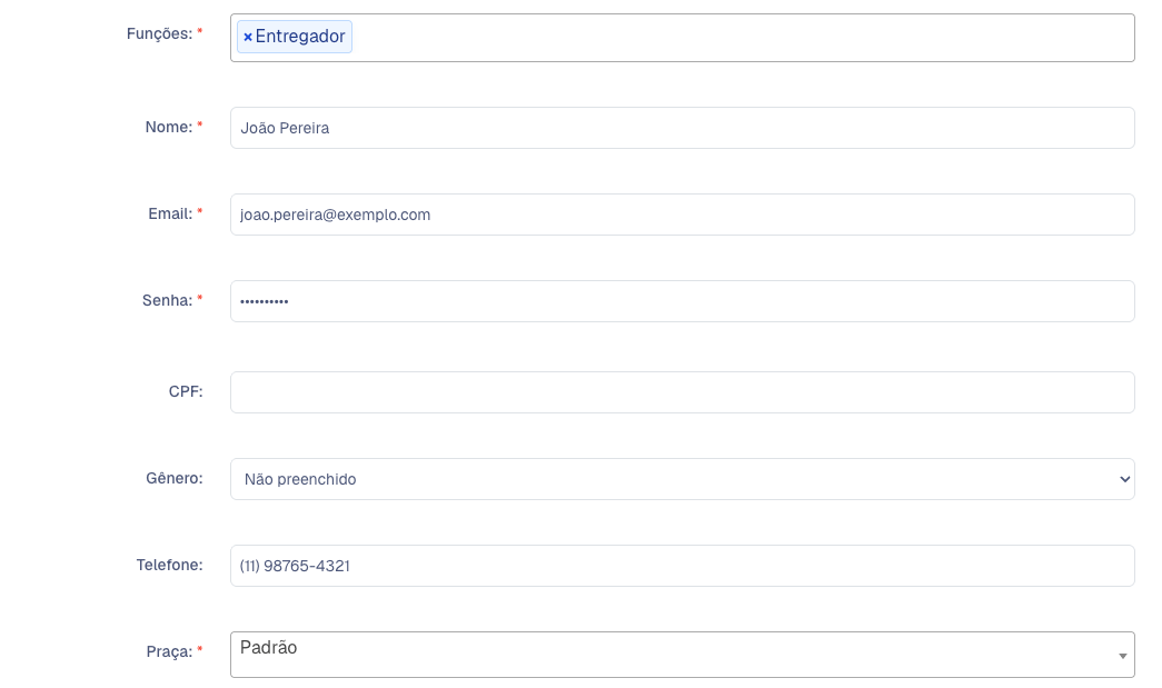 Tela Novo Usuário com Funções Entregador, nome, e-mail, senha e praça preenchidos